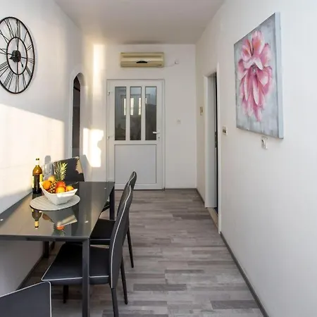 Teni Apartamento